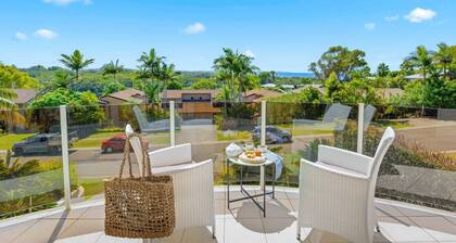 Paradise View - coastal townhouse Bonny Hills