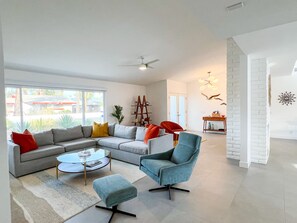 Smart TV, fireplace, video games, books