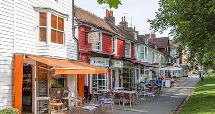 Pittlesden Cottage – Ideal Location - Tenterden