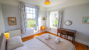 5 chambres, Wi-Fi gratuit, draps fournis