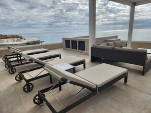 Property grounds - Ocean Front 3 Bdrm Penthouse at the beautiful Villa La Valencia. (Cabo San Lucas)