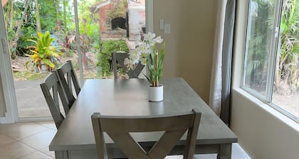 3 bedroom 2 bath Orchid house in Paradise