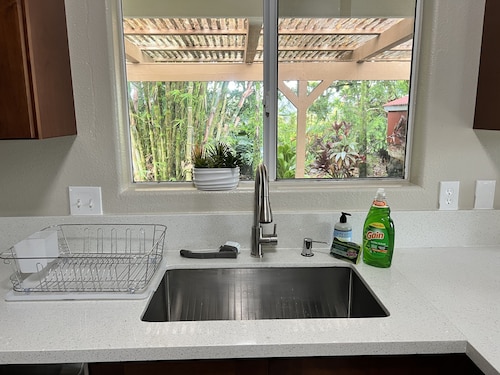 3 bedroom 2 bath Orchid house in Paradise