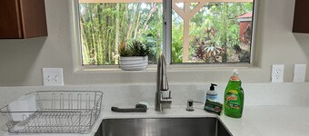 3 bedroom 2 bath Orchid house in Paradise