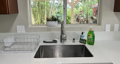 3 bedroom 2 bath Orchid house in Paradise