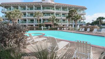 Alberca al aire libre