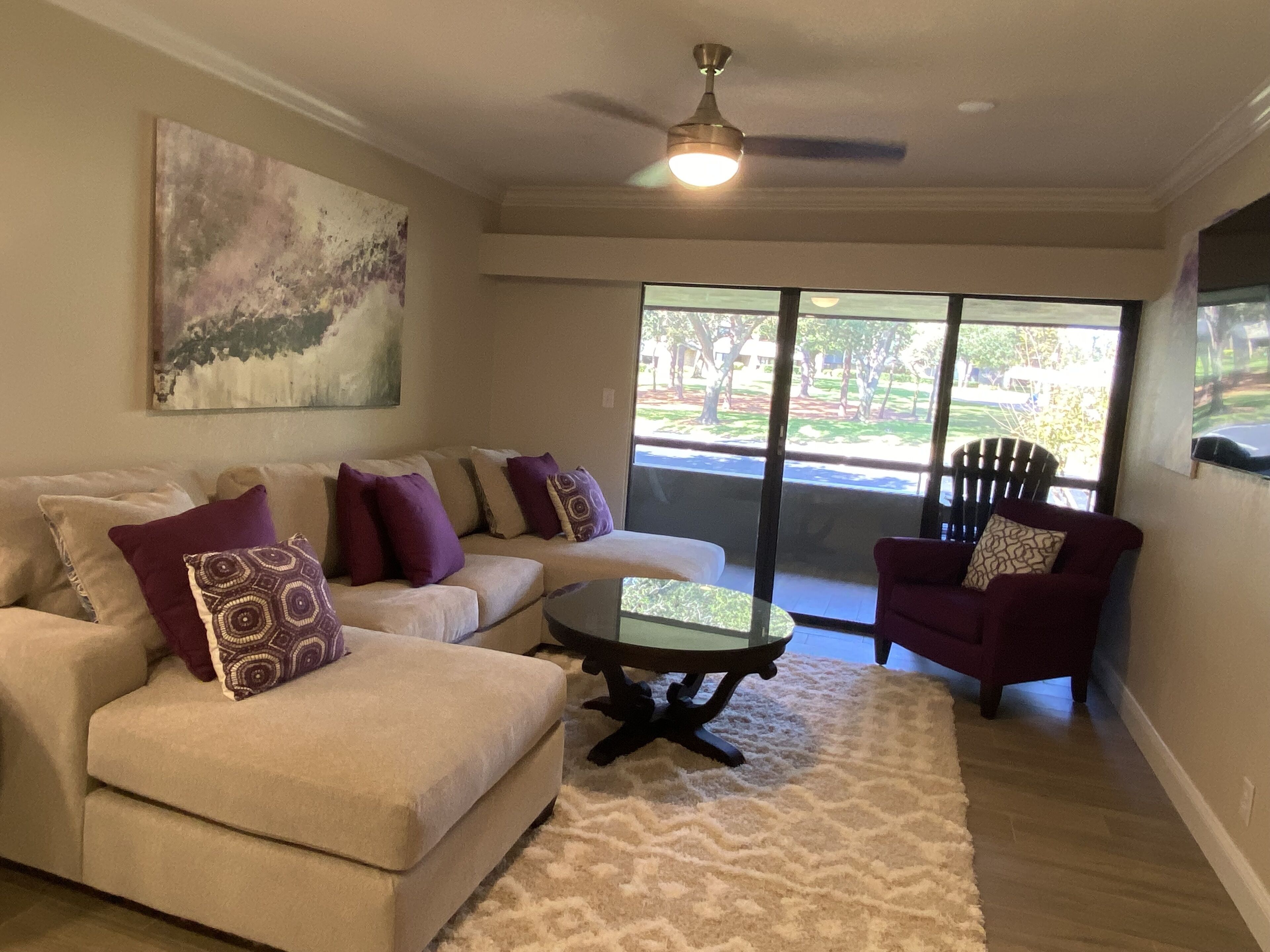 One Bedroom condo in Palm Harbor, FL