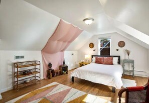 4 soverom, strykejern/-brett, wi-fi (inkludert) og sengetøy