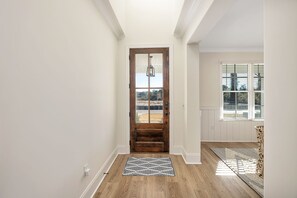 Interior - Private Heated Pool & Spa | Close to Beaches, Restaurants & Shopping! (Saint Simons Island)