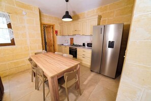 Dining - Naduri Holiday Home (In-Nadur)