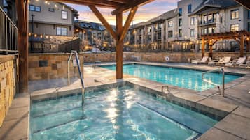 Beheizter Pool
