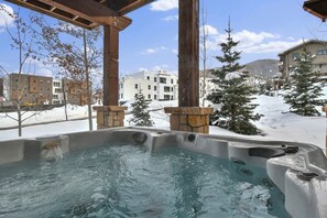 Property grounds - Ski Access | Clubhouse Pool Gym | Hot Tub (Park City)