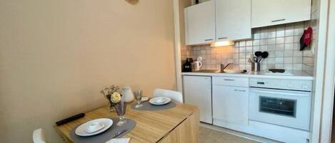 Fridge, microwave, oven, toaster