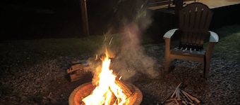 Pickles Place<br>Cabin located at trailhead of Hatfield and Mccoy/outlaw trails