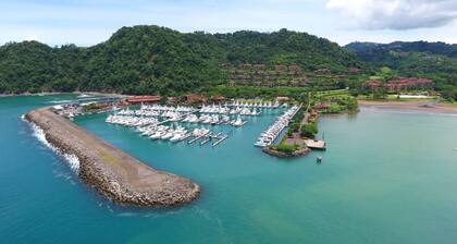 Ocean View Los Suenos, enjoy the sound of waves