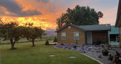 Adorable Out of Town Guest House