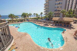 Piscine couverte