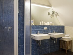Hair dryer - Admiralssuite Wf-46 - Der Westflügel (Stolpe auf Usedom)