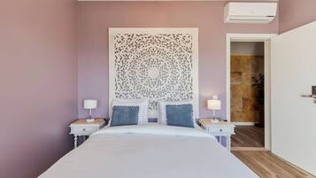 1 quarto, berço de viagem, Wi-Fi, roupa de cama
