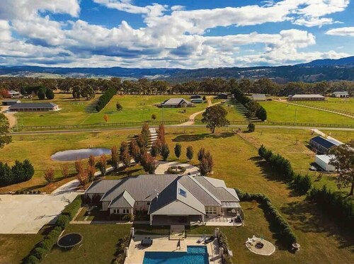 The York Residence in Hartley NSW - Newly Listed