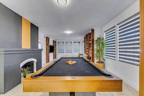 Spielezimmer