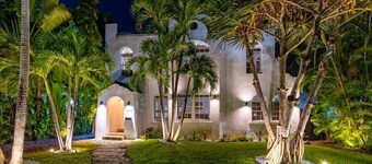 Villa Escape-Beach-BKT Court-Miami Heated Pool