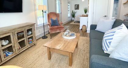 Peaceful Retreat, OBX Village Studio