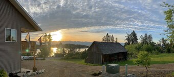Breathtaking views of Flathead Lake and the Rocky Mountains