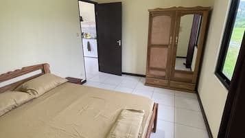 2 habitaciones, wifi gratis y ropa de cama