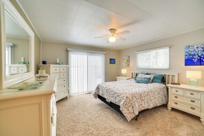 3 habitaciones, escritorio, internet gratis y ropa de cama 