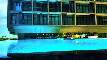Piscina externa