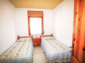 4 Schlafzimmer, Reisekinderbett, kostenloses WLAN