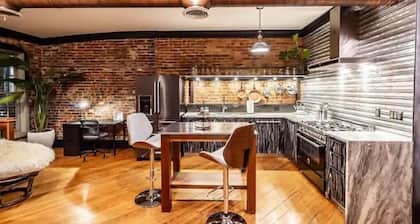 Luxury Downtown Paducah 2 Bedroom 2 Bath Double Condo