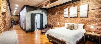 Luxury Downtown Paducah 2 Bedroom 2 Bath Double Condo