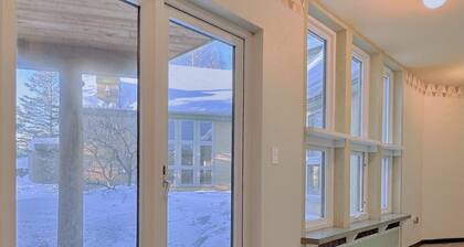 Prime Location Downtown Studio