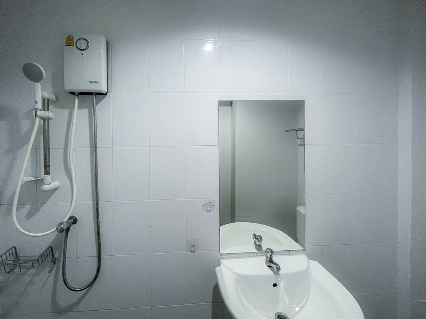 Superior Room | Bathroom | Shower, towels