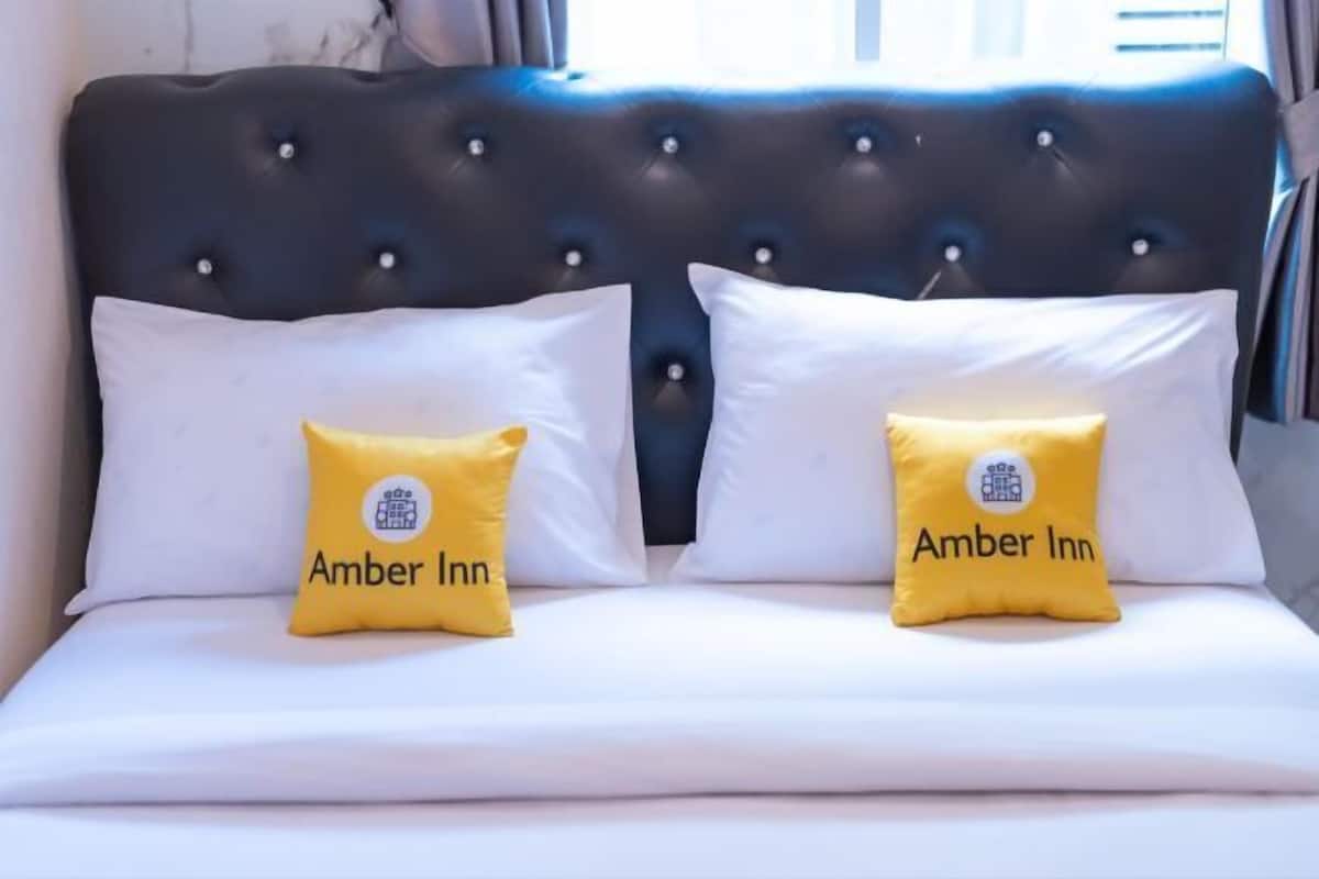 Allergitestet sengetøy, minibar (inkludert), skrivebord og lydisolert