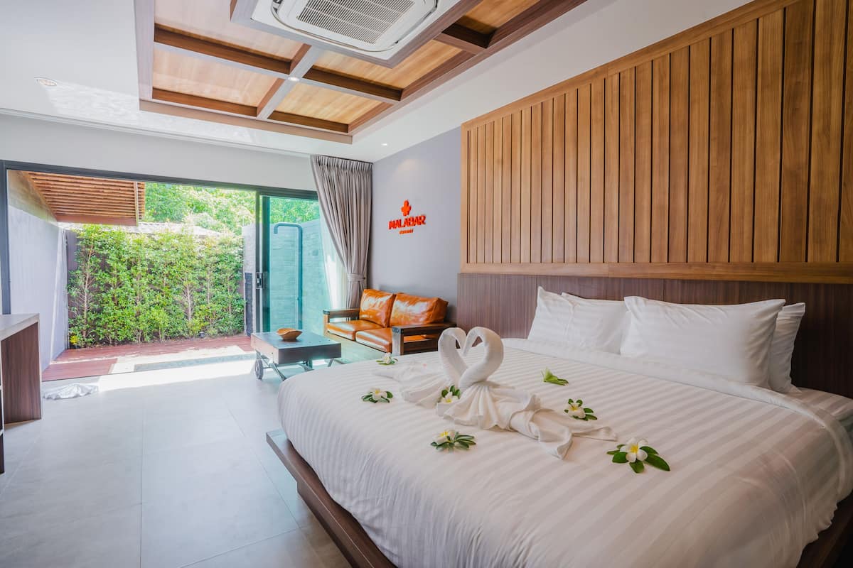 1 bedroom, minibar, in-room safe, desk