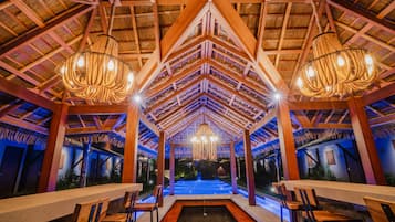 Poolside bar