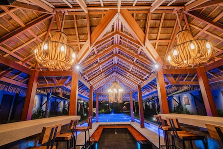 Poolside bar
