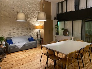 Interior - loft apartment marseille joliette (Marseille)