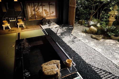 YUMURAONSEN MIDORIYA