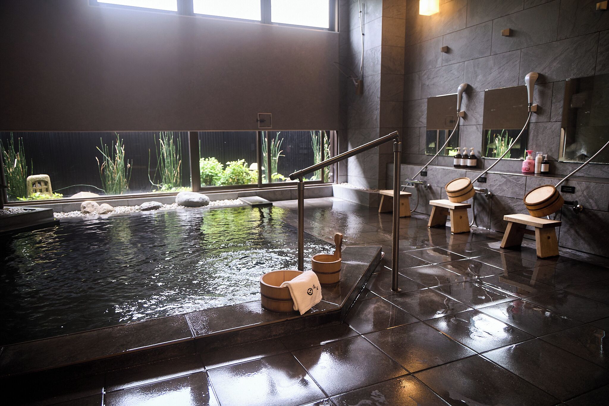 公共浴室