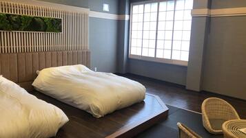 Superior Twin Room | Down comforters, memory foam beds, free minibar, in-room safe