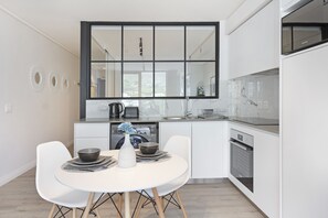 Apartment (1 Bedroom) | Eigene Küche