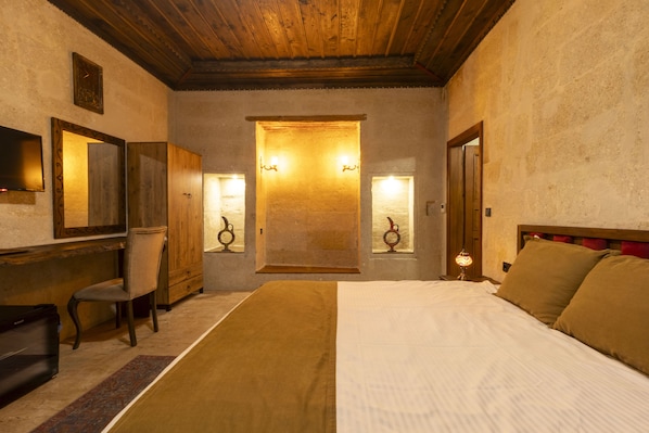 Quarto casal luxo, 1 quarto, para não fumantes, vista para o vale | Roupas de cama de algodão egípcio, roupas de cama premium