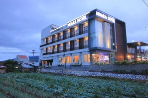 Exterior - Muara Bukit Tinggi (Banuhampu)