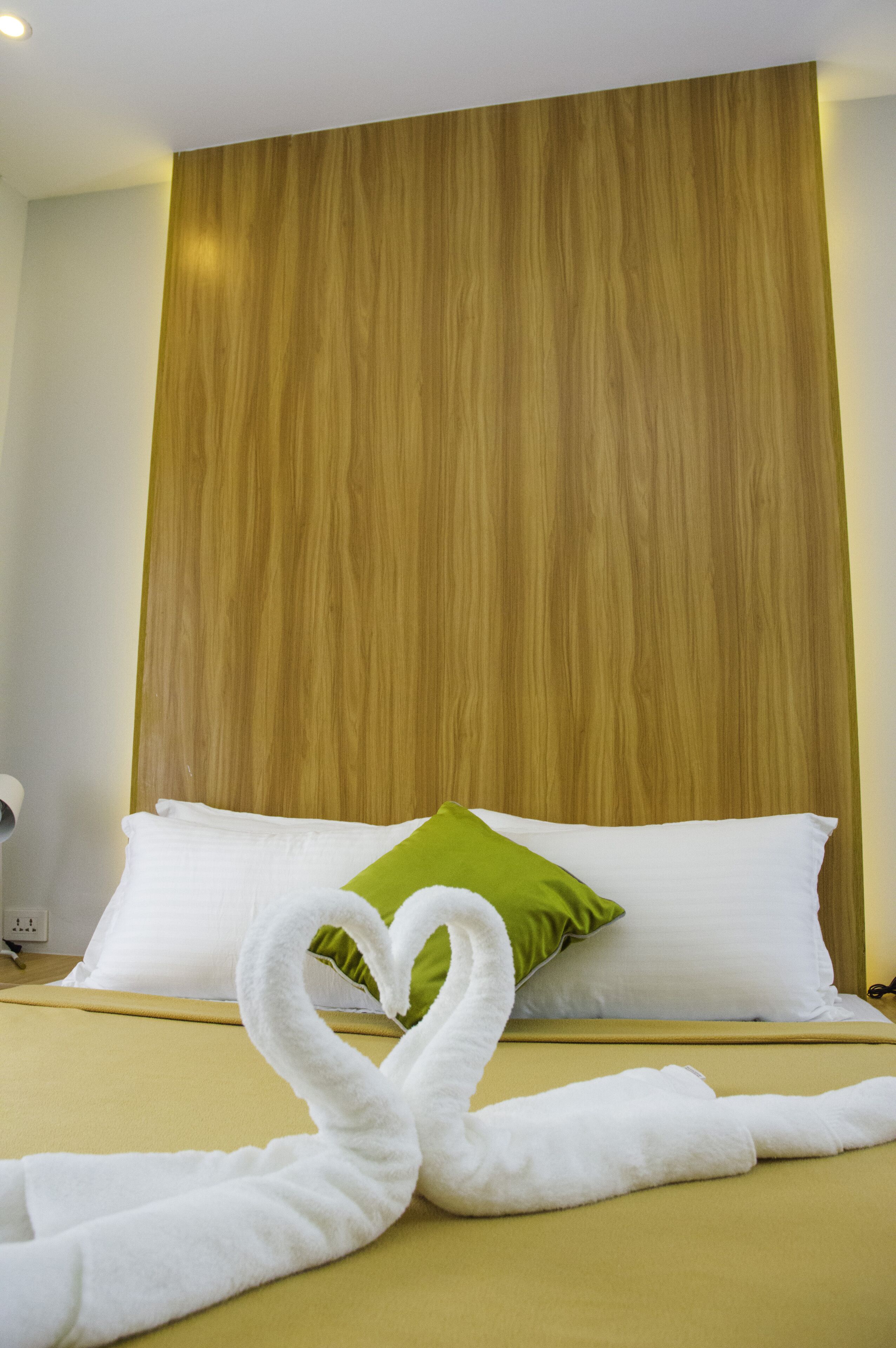 Photo - ELTI SUITES By Bluebookers