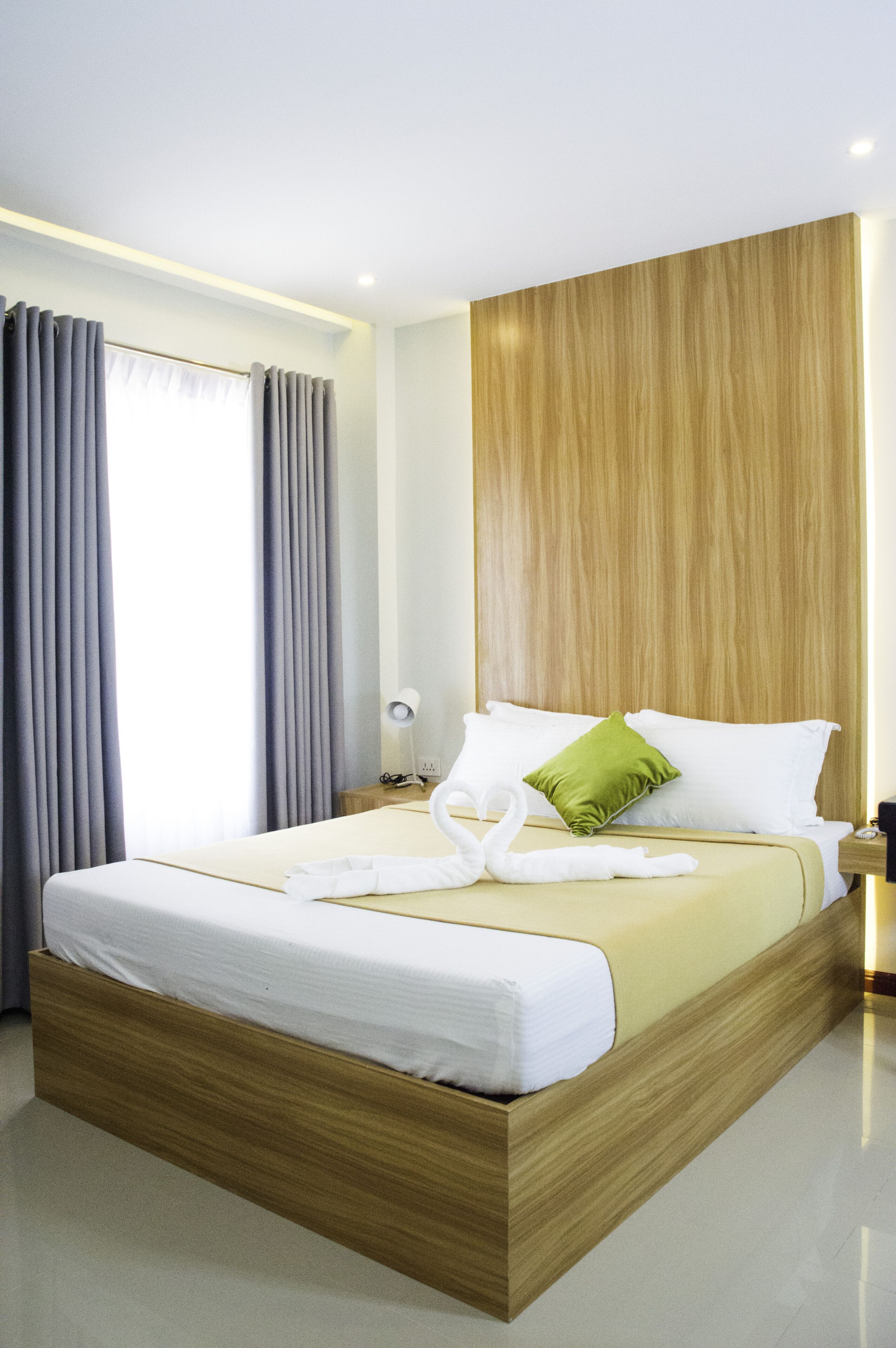 Photo - ELTI SUITES By Bluebookers