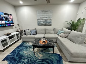 Smart TV - Cozy home near Medical Center & NRG Stadium - B (Houston)